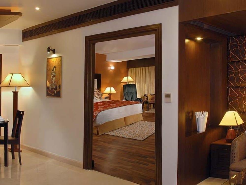 Fortune Park Vallabha - Member Itc Hotel Group, Хидерабад Екстериор снимка