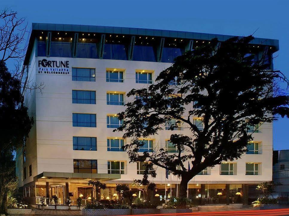 Fortune Park Vallabha - Member Itc Hotel Group, Хидерабад Екстериор снимка