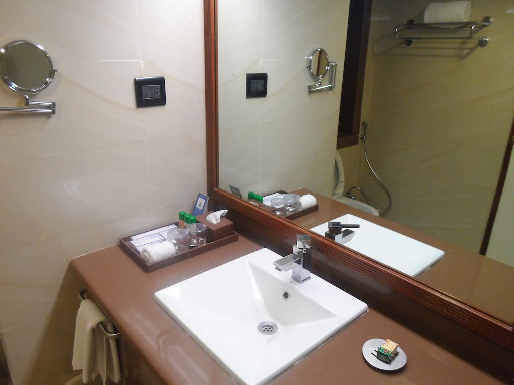 Fortune Park Vallabha - Member Itc Hotel Group, Хидерабад Екстериор снимка