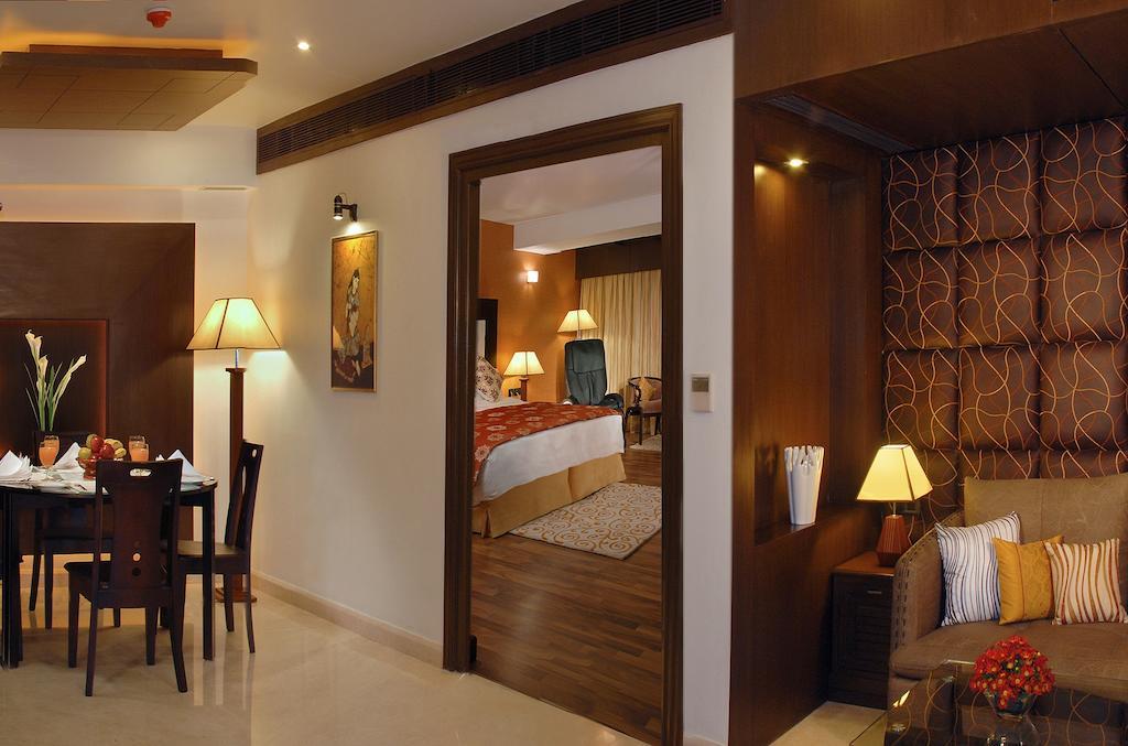 Fortune Park Vallabha - Member Itc Hotel Group, Хидерабад Екстериор снимка